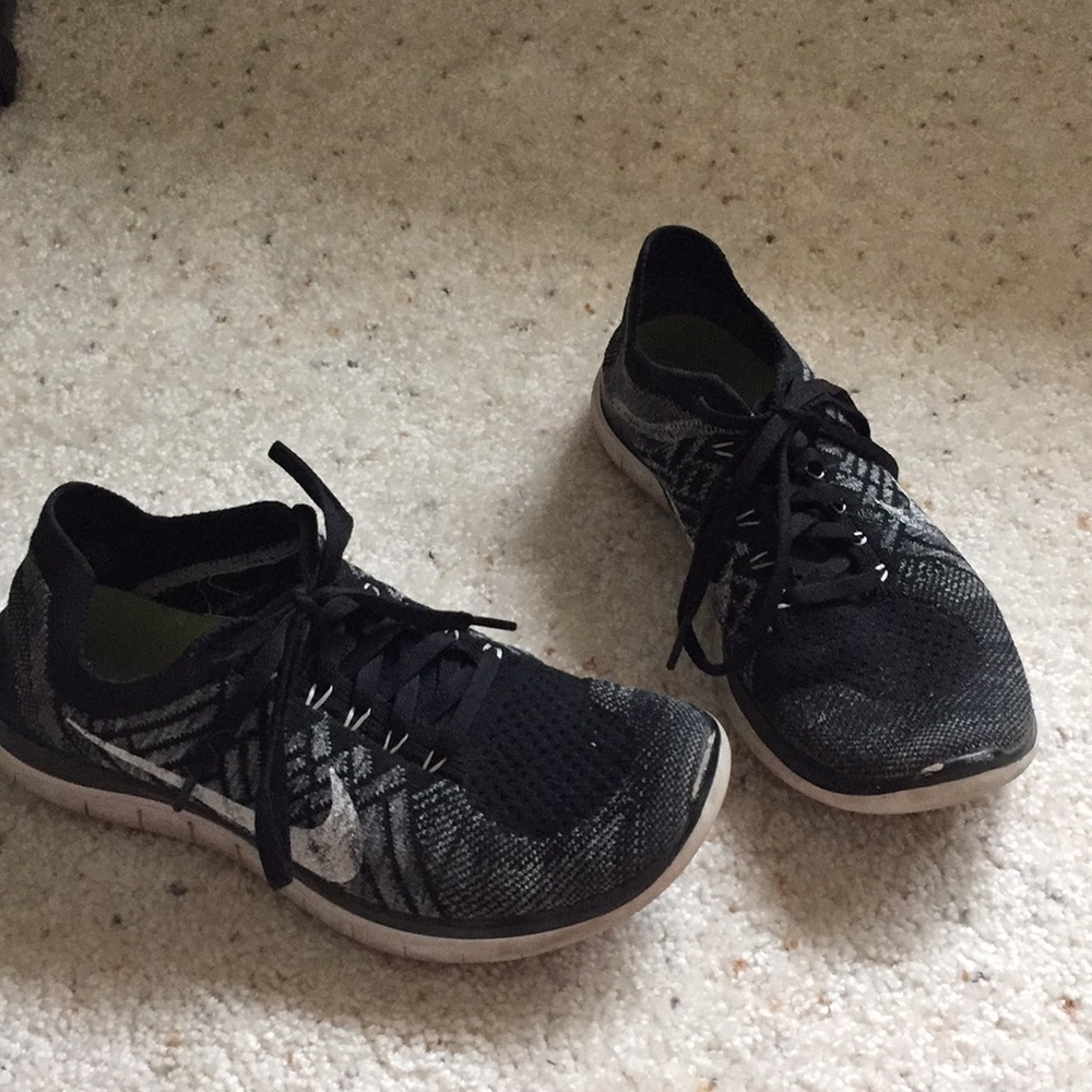 Nike flyknit running shoes!